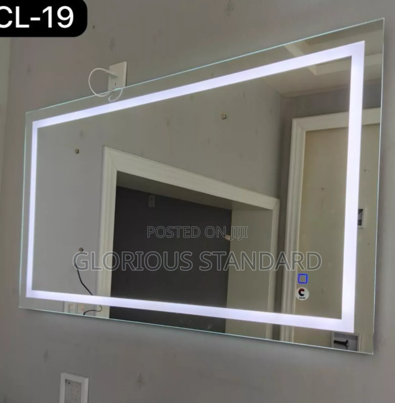 150x80 Square Mirror With Light