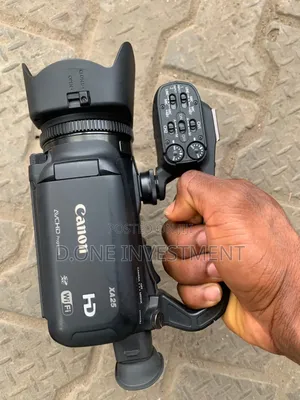 Canon Xa25 Compact Full Hd Camcorder