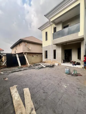 5bdrm Duplex in Omole Phase 2 for sale
