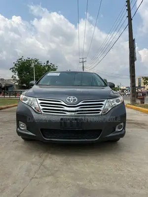 Toyota Venza AWD 2010 Gray