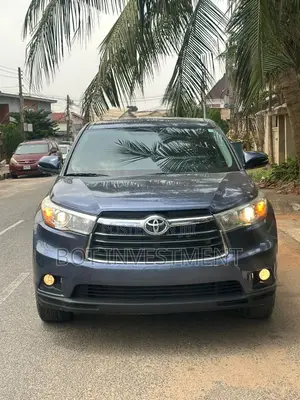 Toyota Highlander LE 4dr SUV (3.5L 6cyl 6A) 2015 Blue