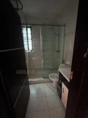 4bdrm Duplex in Chevron for rent