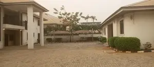 19bdrm Duplex in Wuse 2 Estate for rent