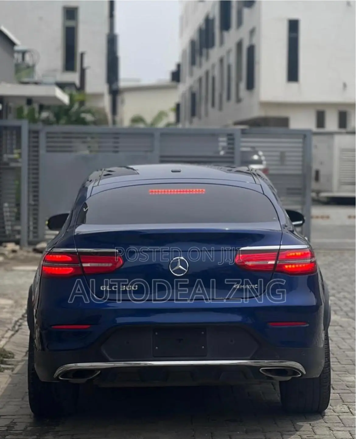 Mercedes-Benz GLC-Class 2019 Blue