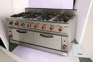 8 Burner Gas Cooker With Oven
