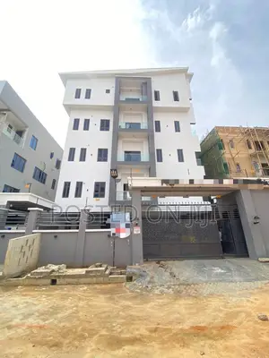2bdrm Apartment in Admiralty, Lekki Phase 1 for sale