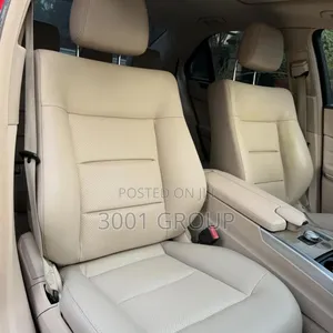 Mercedes-Benz E350 Base 4dr Sedan RWD (3.5L 6cyl 7A) 2015 Burgundy