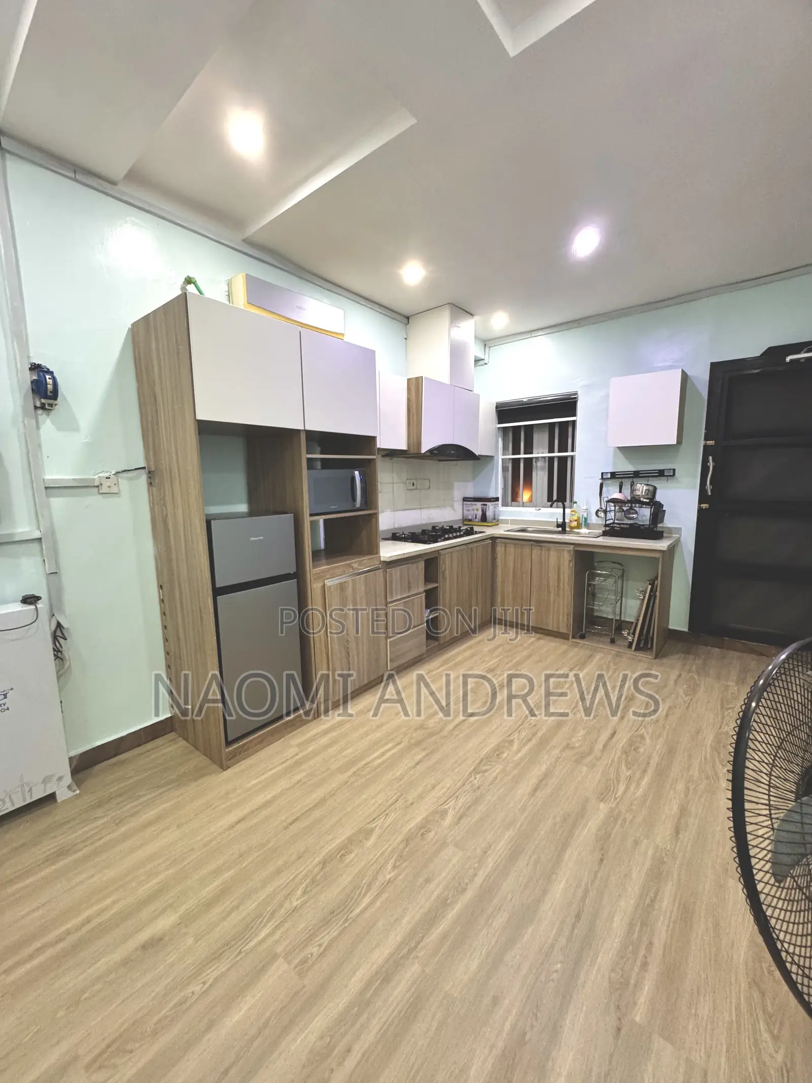 Beautiful One Bedroom Flat With a Pool Fully Serviced