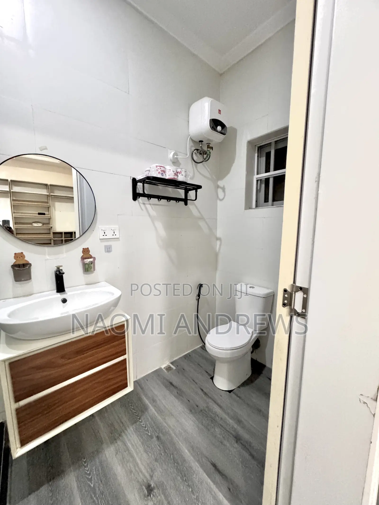 Beautiful One Bedroom Flat With a Pool Fully Serviced