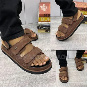 Ugg Men's Sandals Size 40-46