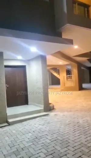 4bdrm Duplex in Guzape District for sale