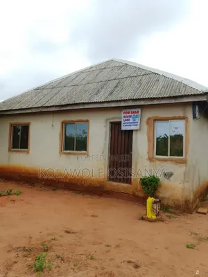 2bdrm Bungalow in Ado-Odo/Ota for sale