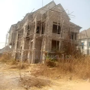 4 Bedroom Full Detached Duplex Carcass