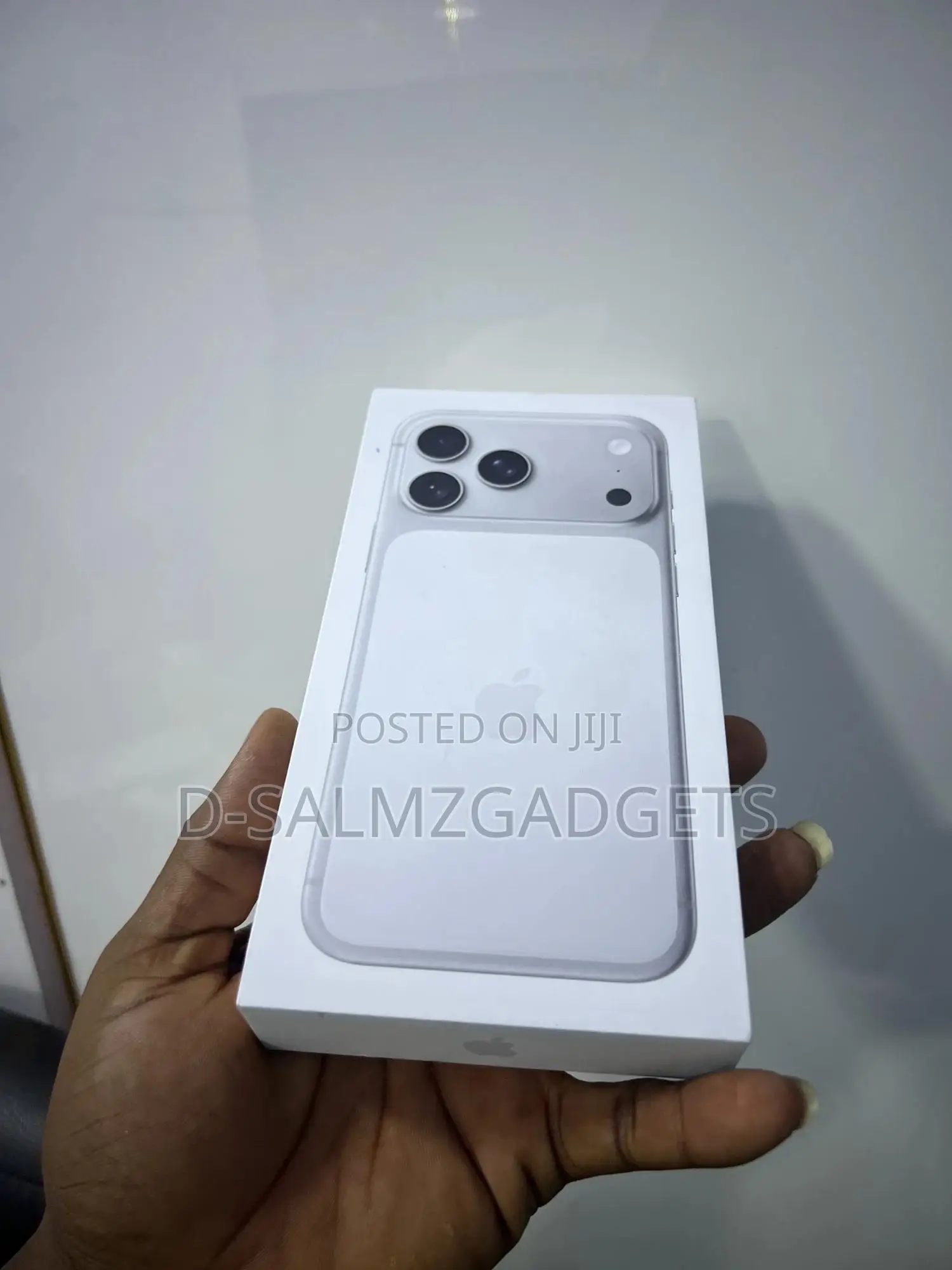 New Apple iPhone 17 Pro Max 512 GB Silver