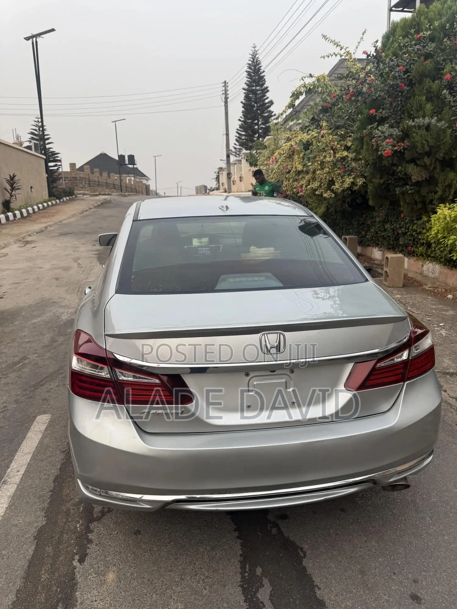 Honda Accord EX 4dr Sedan FWD (2.4L 4cyl 2A) 2013 Silver