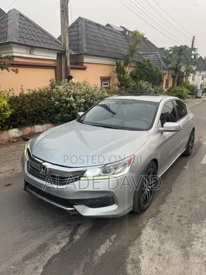 Honda Accord EX 4dr Sedan FWD (2.4L 4cyl 2A) 2013 Silver