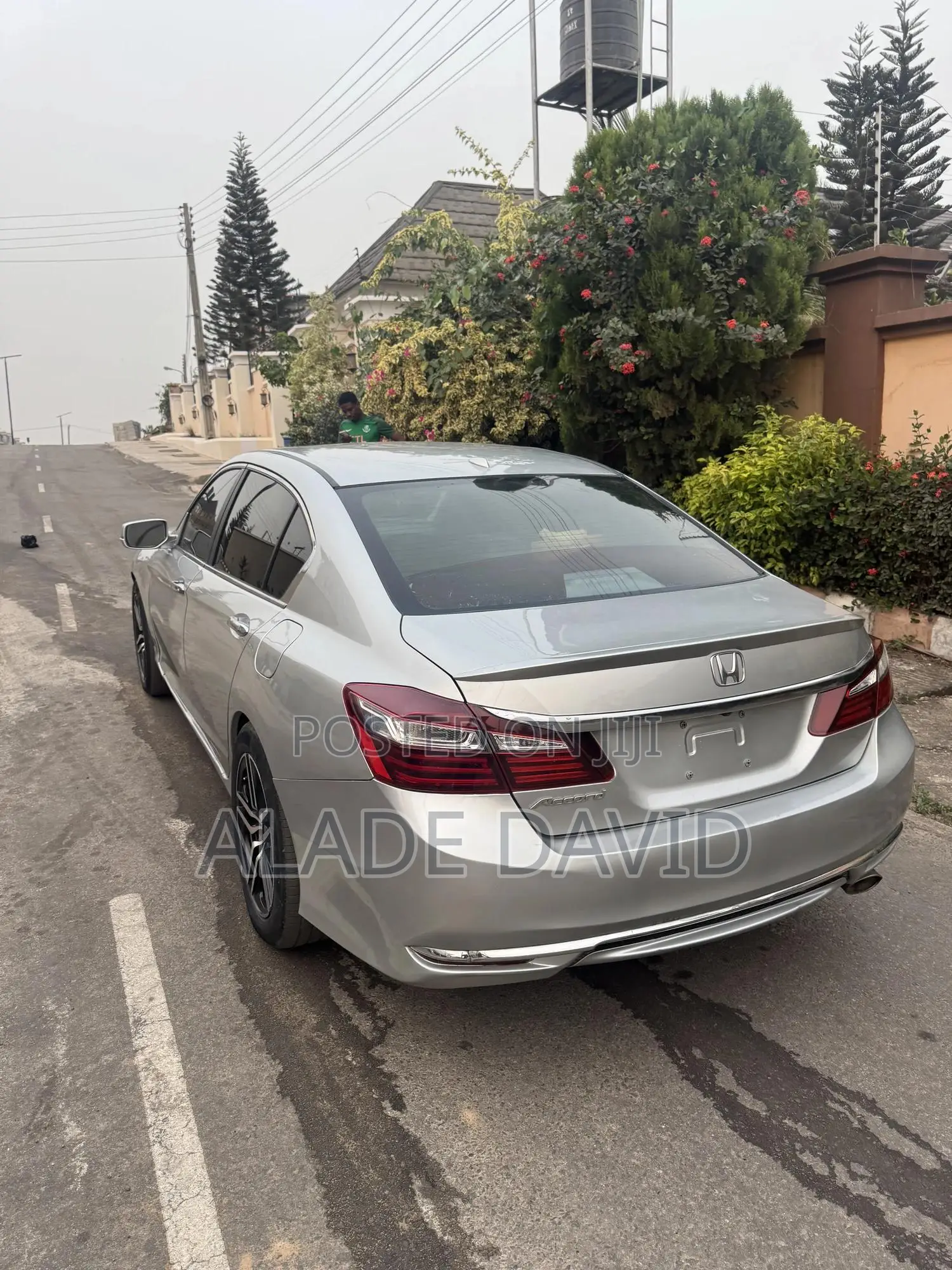 Honda Accord EX 4dr Sedan FWD (2.4L 4cyl 2A) 2013 Silver