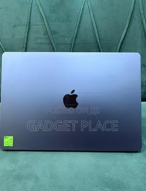 Laptop Apple MacBook Air 2024 M3 15-inch 8GB Apple M3 SSD 512GB