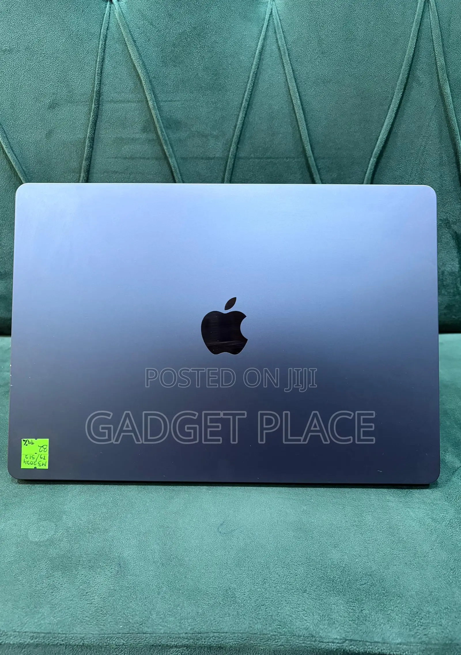 Laptop Apple MacBook Air 2024 M3 15-inch 8GB Apple M3 SSD 512GB