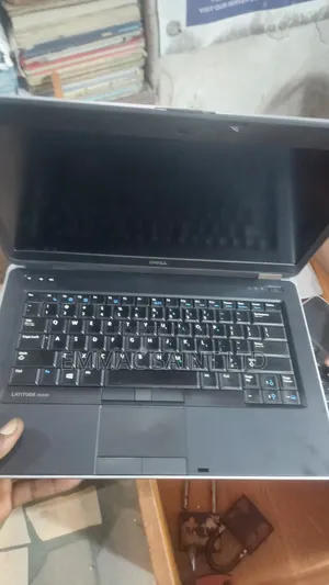Laptop Dell Latitude E6440 8GB Intel Core i5 HDD 500GB
