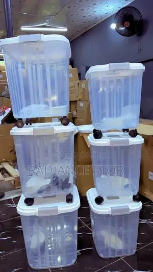 1 Piece 15kg Rice Storage Container With Wheel