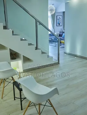 3bdrm Maisonette in Osapa London for sale