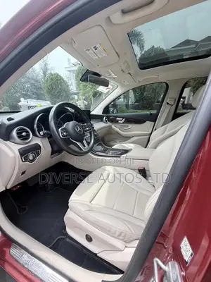 Mercedes-Benz GLC-Class 2021 Red