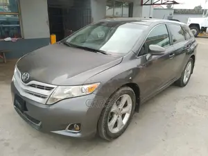 Toyota Venza 2011 Gray
