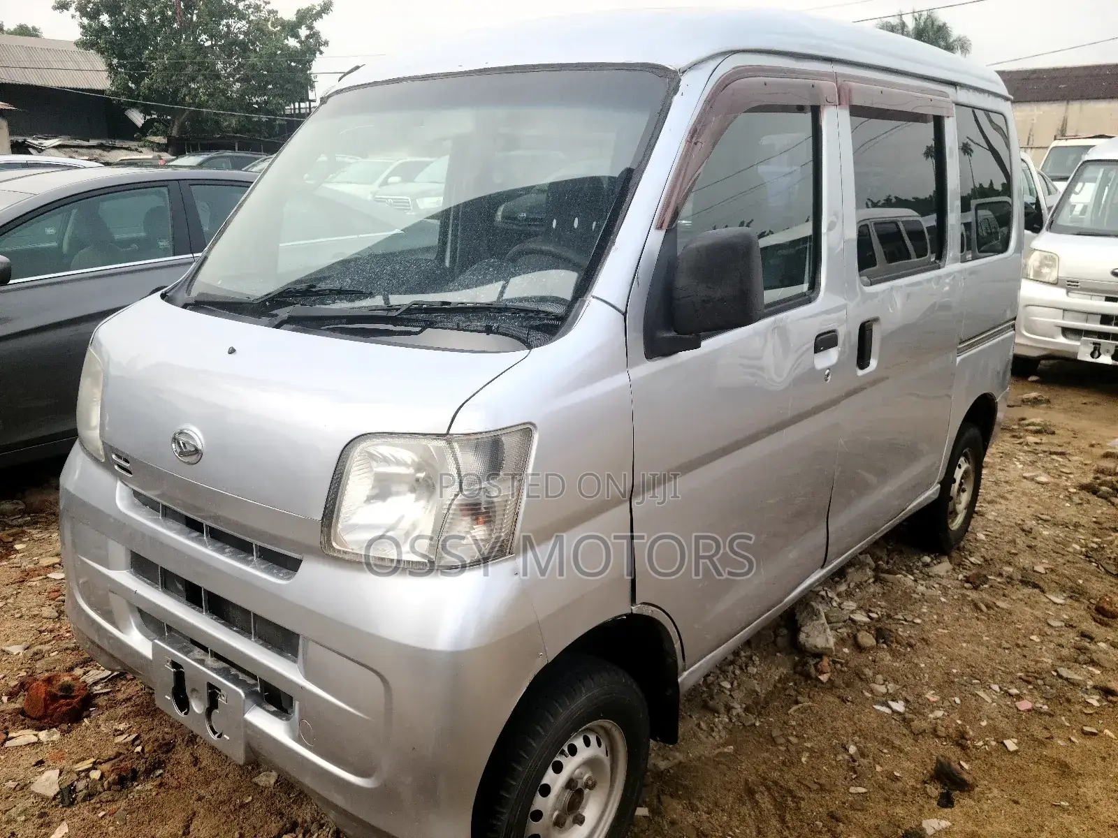 Daihatsu Hijet 2005 Silver