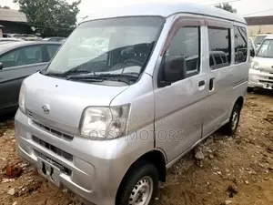 Daihatsu Hijet 2005 Silver
