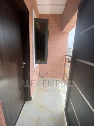 Mini Flat in Ago Palace for rent