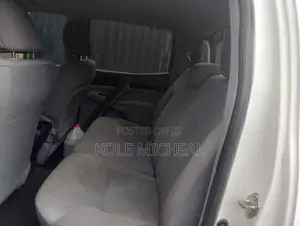 Toyota Tacoma 2015 White
