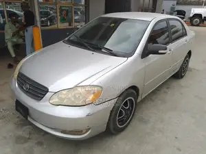 Toyota Corolla 2004 Silver