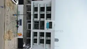 2bdrm Apartment in Lekki Phase 1 for sale