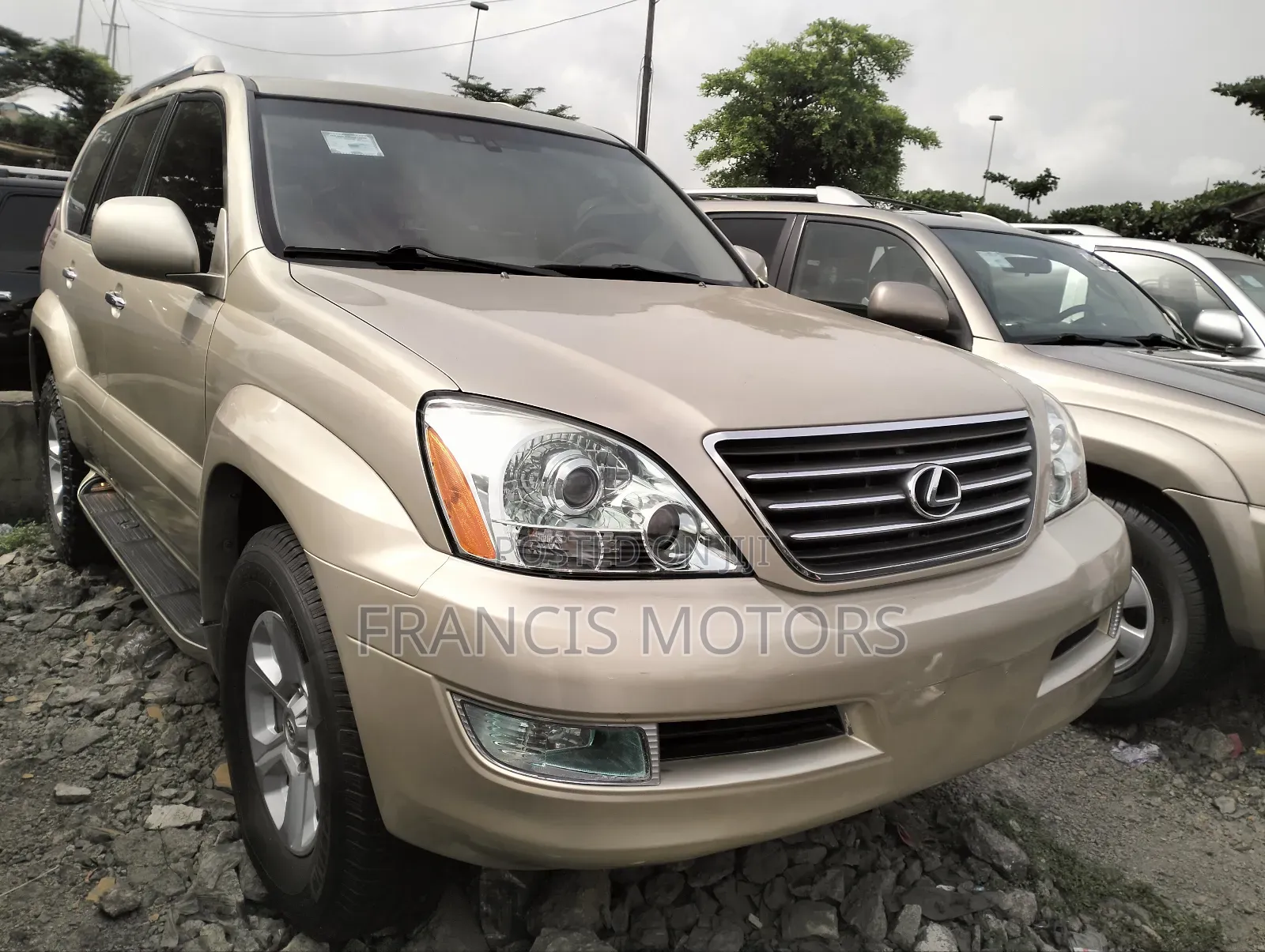 Lexus GX 470 2009 Gold