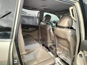 Lexus GX 470 2009 Gold