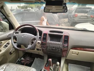 Lexus GX 470 2009 Gold