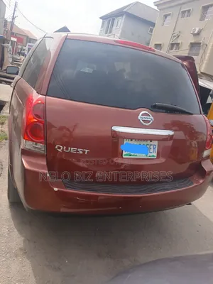 Nissan Quest 2008 Red