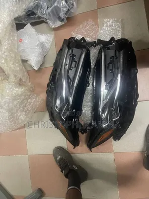 One Said Headlamp Toyota Camry 2025 Available