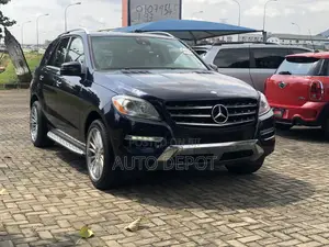 Mercedes-Benz M Class ML 350 4x2 2013 Blue
