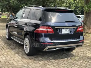 Mercedes-Benz M Class ML 350 4x2 2013 Blue