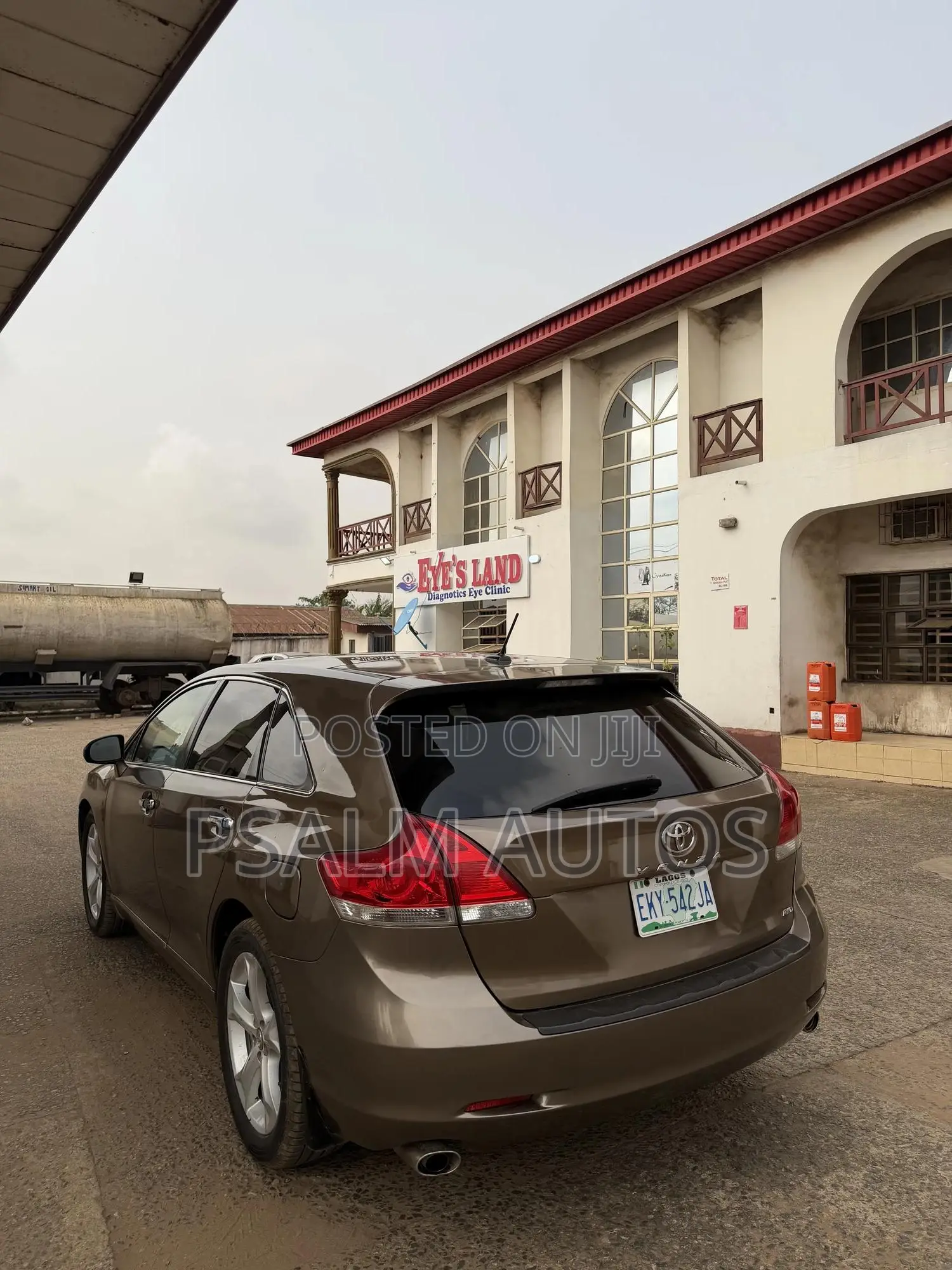 Toyota Venza 2010 Beige