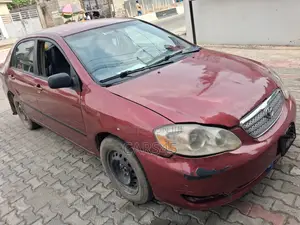Toyota Corolla 2005 Red