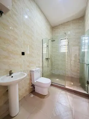4bdrm Townhouse / Terrace in VGC / Ajah for rent