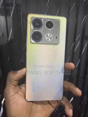 Infinix Note 40 256 GB Yellow
