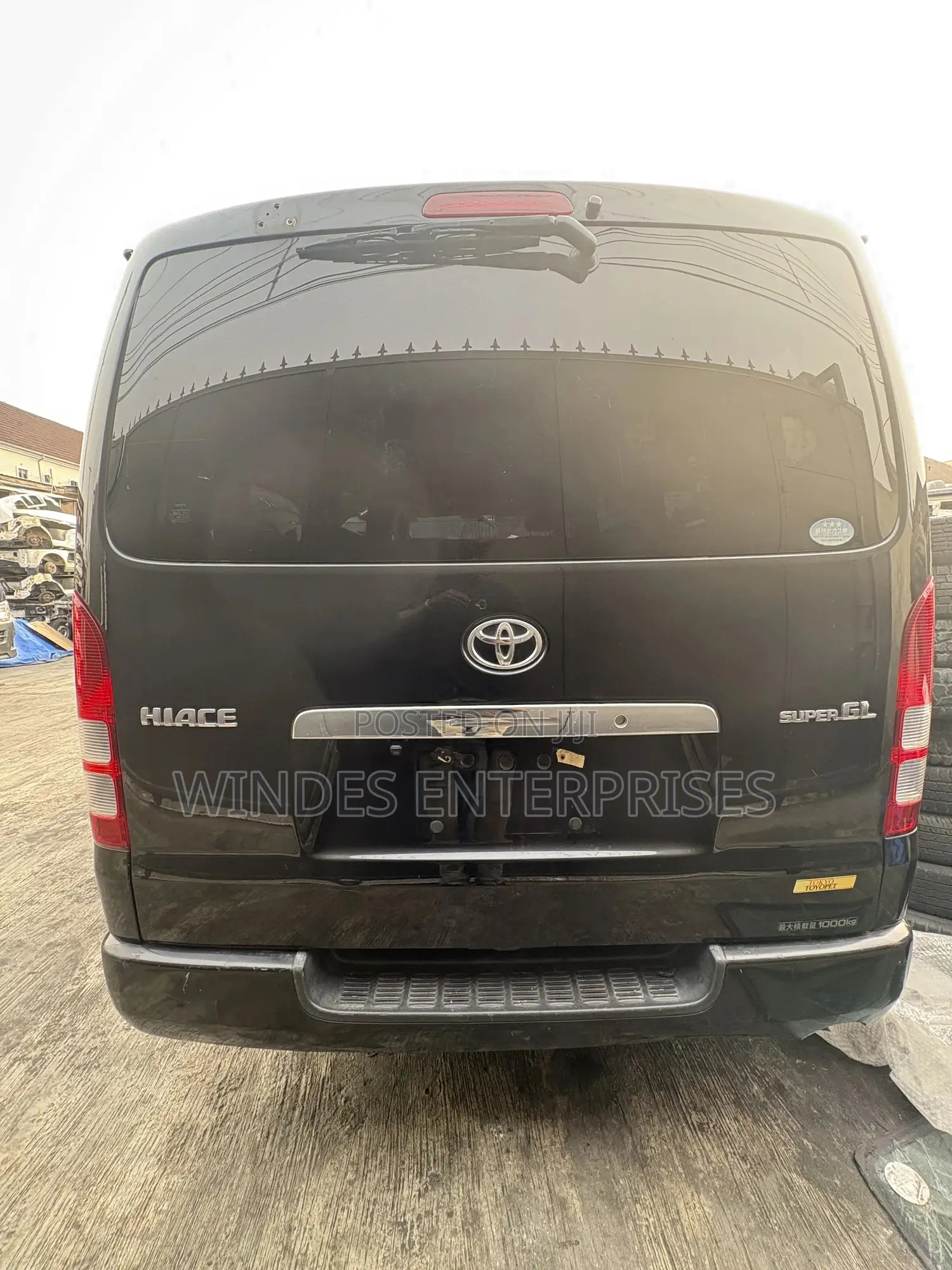 Toyota HiAce 2009 Black