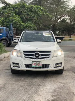 Mercedes-Benz GLK-Class 350 4MATIC 2012 White