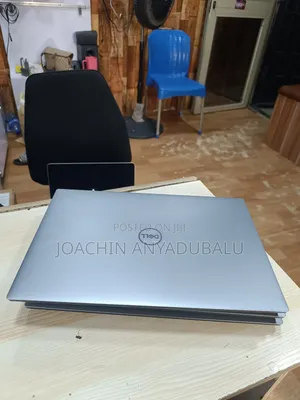 Laptop Dell Precision 5550 32GB Intel Xeon SSD 512GB