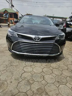 Toyota Avalon XLE FWDSedan (3.6L 6cyl 6A) 2016 Black