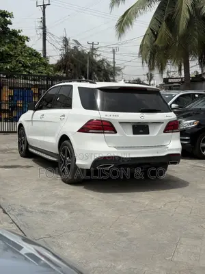 Mercedes-Benz GLE-Class GLE 350 2017 White